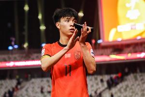 实时比分-期待首秀！18岁王钰栋入选中澳战名单&amp;穿11号，首进国足正赛名单