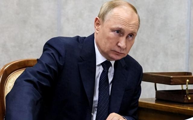 官方网站-仗打了一千多天后，美国才后知后觉发现不对劲：中国三年前的抉择竟早已是正确答案！