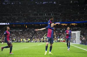 每体：莱万迎个人巴萨150场里程碑，对瓦伦五场打进七球