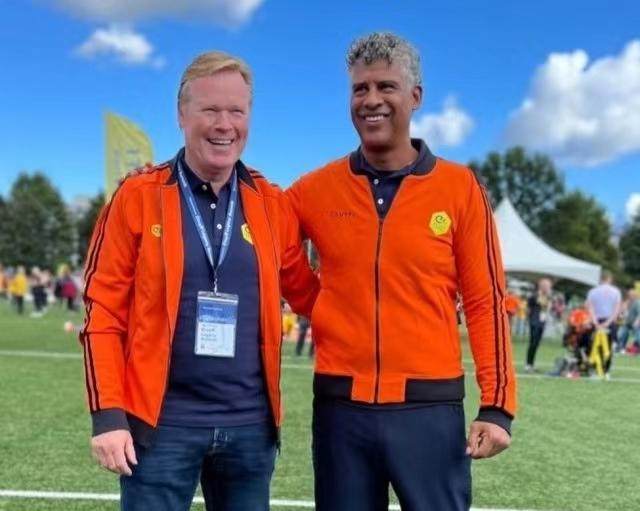 1663860218212055200.jpg f3bc92c81becb3b97d8d1bca66f6637.jpg